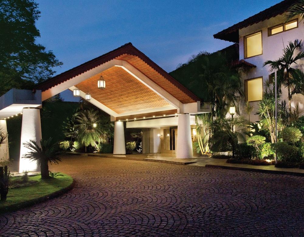 Hotel Trident Cochin Kochi Exterior foto